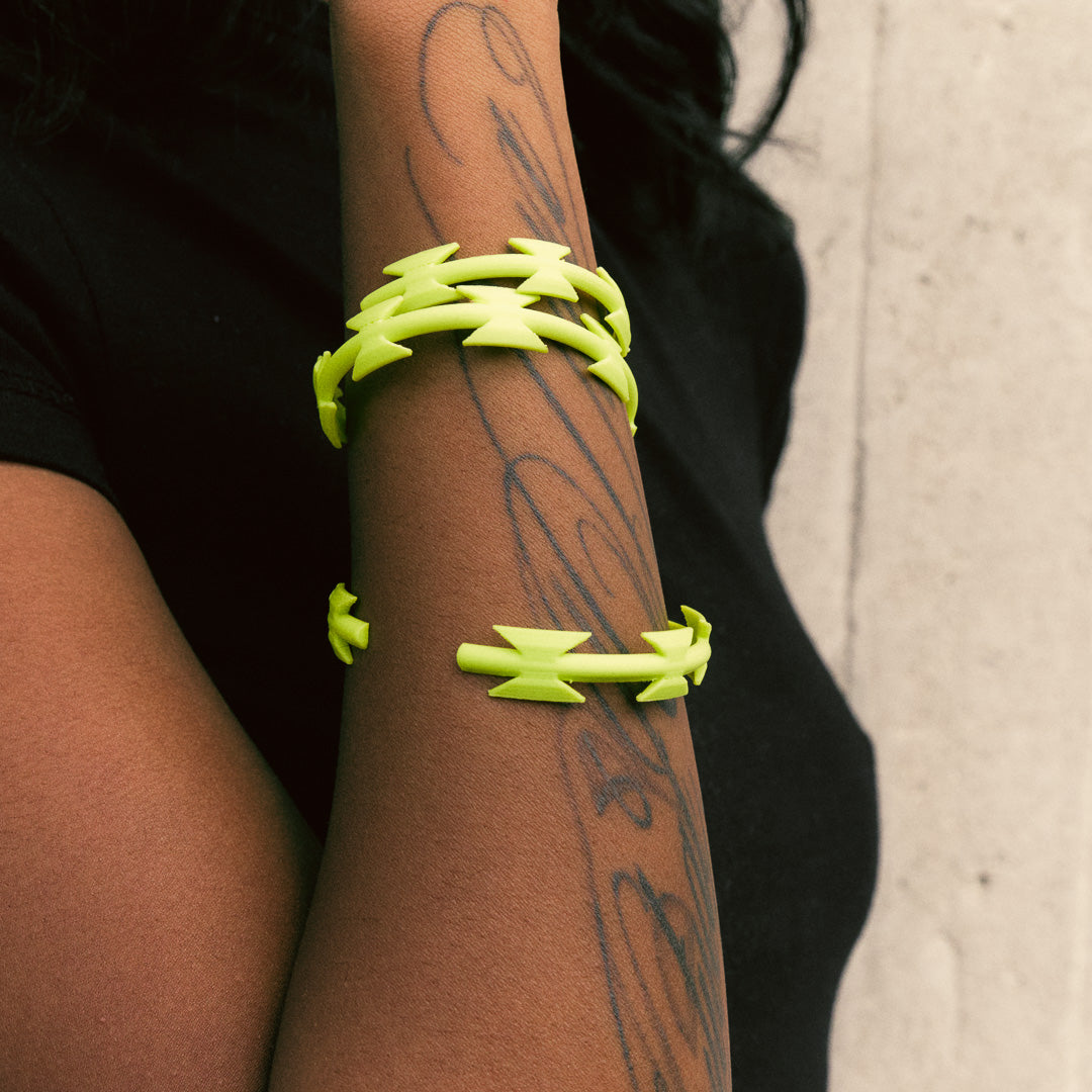 Wire Bracelet – Tsavorite